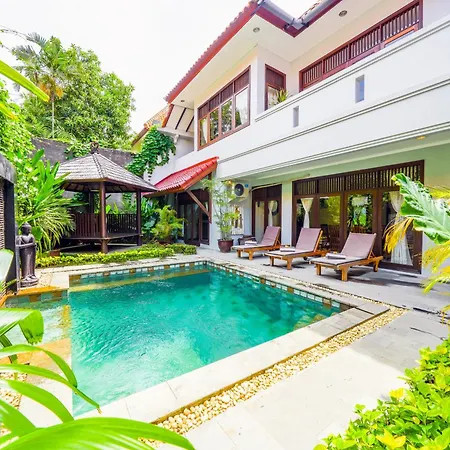 Villa Mica - Kuta - 5 Bedrooms - 5 Bathrooms - Great Location
